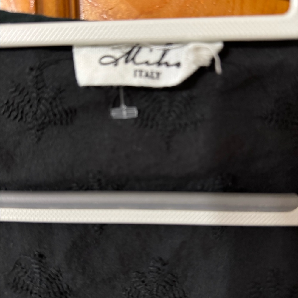 Black Lace Tunic Top - Picture 3 of 4